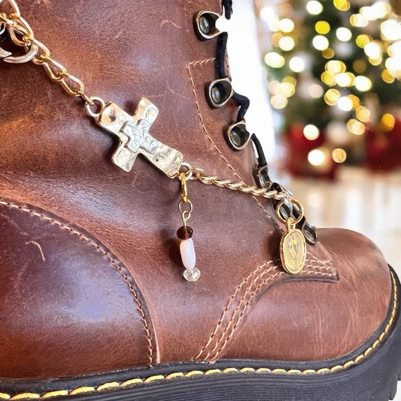 Boot jewelry, boot bracelet, boot accessory, boot chain, boot chain, faith charm - Picture 11 of 17